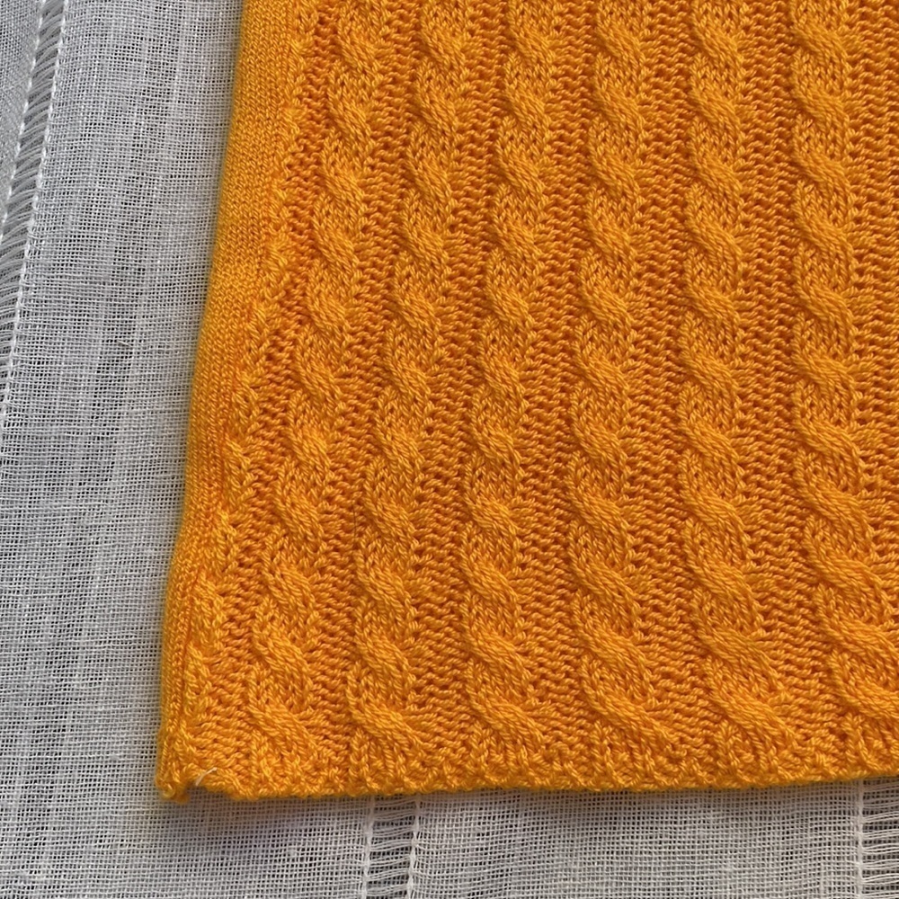 Vintage shirt sleeves marigold yellow crew neck sweater. - Picture 3 of 13